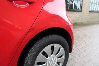 Volkswagen Up 1.0 BMT Move up picture 18