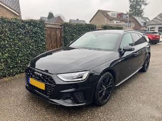 schade Audi A4 35 TFSI S edition Competition HYBRIDE  150 pk AUTOMAAT