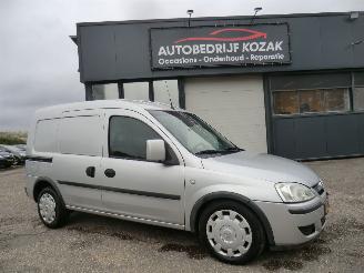 ojeté vozy dodávky Opel Combo 1.3 CDTi Base AIRCO NIEUWE APK 2010/2