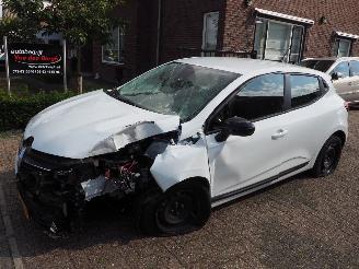 škoda osobní automobily Renault Clio 1.0 TCe 90 Equilibre 2022/10