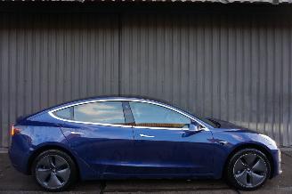 skadebil auto Tesla Model 3 60kWh 175kW Standard RWD Plus 2019/8