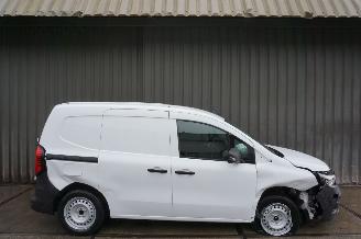 dommages fourgonnettes/vécules utilitaires Renault Kangoo E-Tech 44kWh 90kW Airco Led Automaat Advance 2023/11