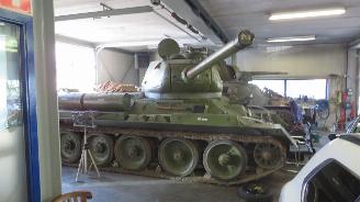 Schadeauto Overige  T 34 1945  not for sale 1944/6