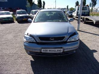 demontáž osobní automobily Opel Astra 1.6 16V (Z16XE(Euro 4)) [74kW] 5 BAK 2004/1