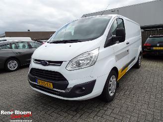 damaged commercial vehicles Ford Transit 2.0 TDCI L2H1 Trend 131pk 2018/1