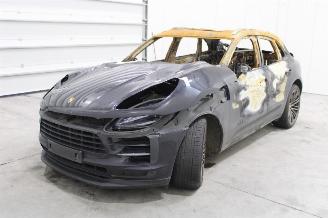 dommages  camping cars Porsche Macan  2019/7