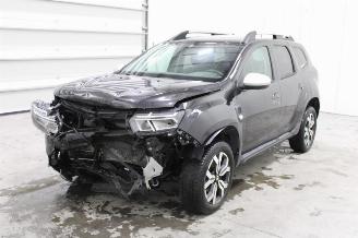 damaged Dacia Duster 