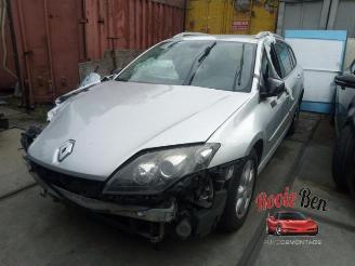 demontáž osobní automobily Renault Laguna  2011/5