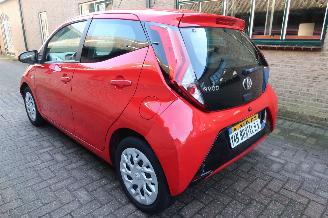 Toyota Aygo 1.0 VVTi X-play picture 4