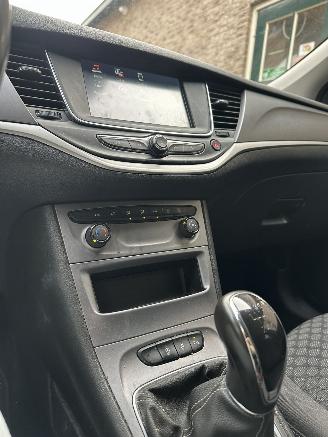 Opel Astra SPORTS TOURER picture 15