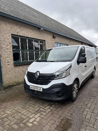 Schadeauto Renault Trafic  2019/1