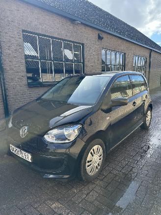 Schadeauto Volkswagen Up!  2016/5