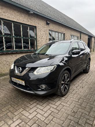 skadebil auto Nissan X-Trail  2017/6