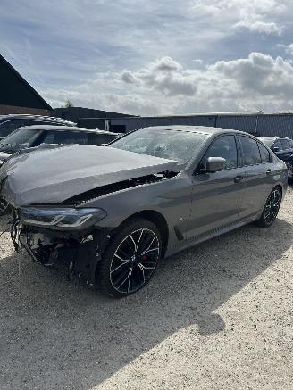 Schadeauto BMW 5-serie 5301 high Executive Edition 2020/1