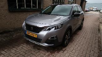 Schadeauto Peugeot 3008 Peugeot 3008 1.6 e-THP Allure 2017/6