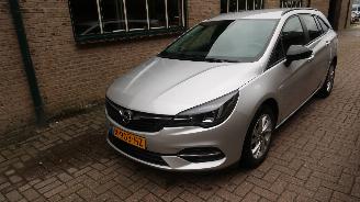 krockskadad bil auto Opel Astra Opel Astra Sports Tourer 1.2 Business Edition 2021/10