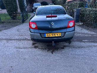 Renault Mégane Coupe Cabriolet 2.0-16V Privilège Luxe picture 7