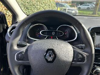 Renault Clio 0.9 TCe Limited picture 12