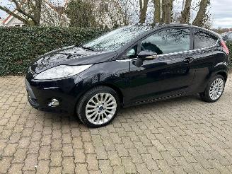 Schadeauto Ford Fiesta 1.25 Titanium 2012/2