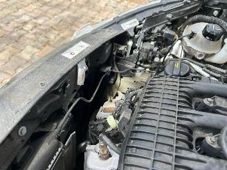 Peugeot 208 1.2 PureTech Signature picture 20