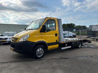 skadebil bedrijf Iveco Daily 40C15 D 410 Oprijwagen 2006/1