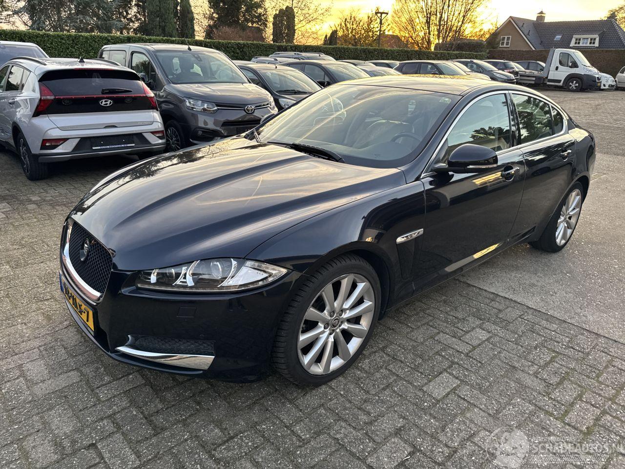 Jaguar XF S