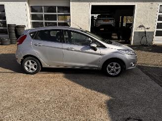 Ford Fiesta  picture 4