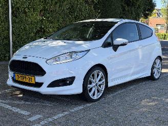 Unfallwagen Ford Fiesta 1.0 ecoboost SPORT ( inruil verkregen ) 2014/4