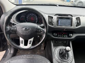 Kia Sportage 2.0 plus pack. LEER | PANO | TREKHAAK | picture 23