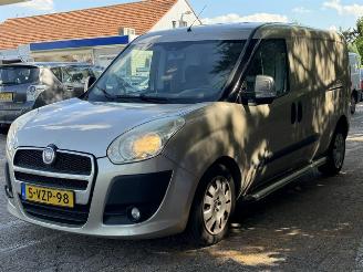 Schadeauto Fiat Doblo CARGO 1.6 MULTIJET SX MAXI. AIRCO 2012/11