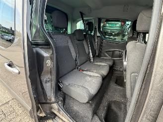 Peugeot Partner 1.2 PureTech AIRCO picture 11
