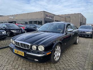 Auto incidentate Jaguar Xj-8 2.7D V6 Sovereign 2006/5