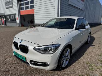Damaged car BMW 1-serie 118i Business 162.000 KM NAP 2013/3