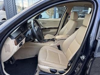 BMW 3-serie 320i High Executive picture 15