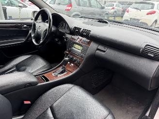 Mercedes C-klasse C220 CDI Elegance picture 18