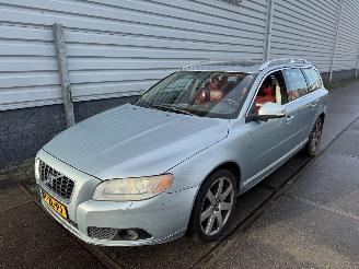 Schadeauto Volvo V-70 Volvo V70 2.4 D5 Summum 2008/3