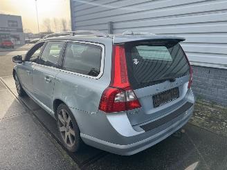 Volvo V-70 Volvo V70 2.4 D5 Summum picture 2