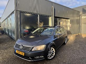 Auto incidentate Volkswagen Passat 1.4 TSI Highline edition bluemotion 2013/6