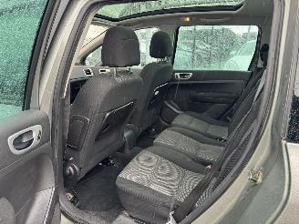 Peugeot 307 2.0-16V ST Pack Business picture 18