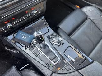 BMW 5-serie 520i High Executive picture 14