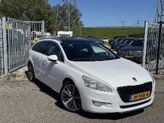 Vaurioauto  passenger cars Peugeot 508 2.2 HDi GT Automaat 2012/6