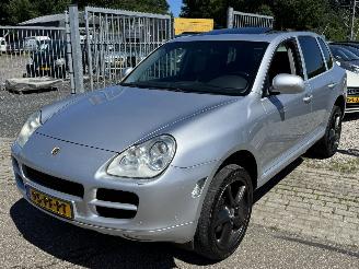 Porsche Cayenne 4.5 S picture 5