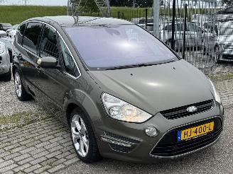Ford S-Max 2.0 TDCi Titanium 7 Persoons picture 3