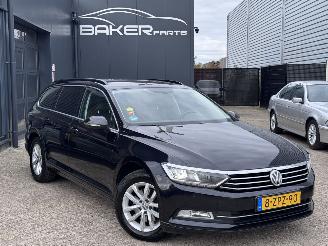 Unfallwagen Volkswagen Passat 1.6 TDI Comfortline 2015/3