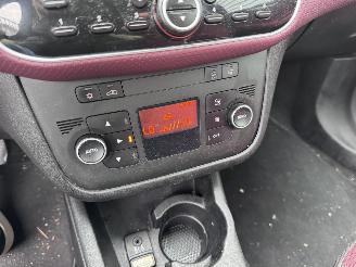 Fiat Punto Evo 1.3 M-jet Dynamic picture 9