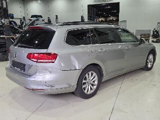 Volkswagen Passat Comfortline PANO/DSG picture 4