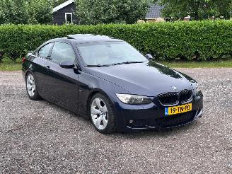 Vaurioauto  passenger cars BMW 3-serie 335i High Executive 2006/11