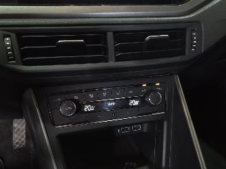 Volkswagen Polo highline picture 7