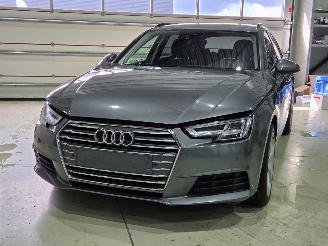 Audi A4 Avant 2.0 TDI B9 S line picture 6