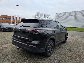 Volkswagen Tiguan 1.5 eTSI DSG IQ-Light 360View Virtual Keyless Sfeerverl. Acc Lane-Assist 1/2Leder Trekhaak picture 5